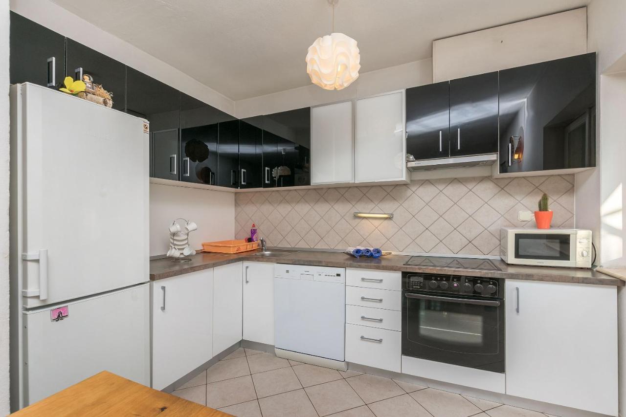 Apartments Miljenko Makarska Eksteriør billede