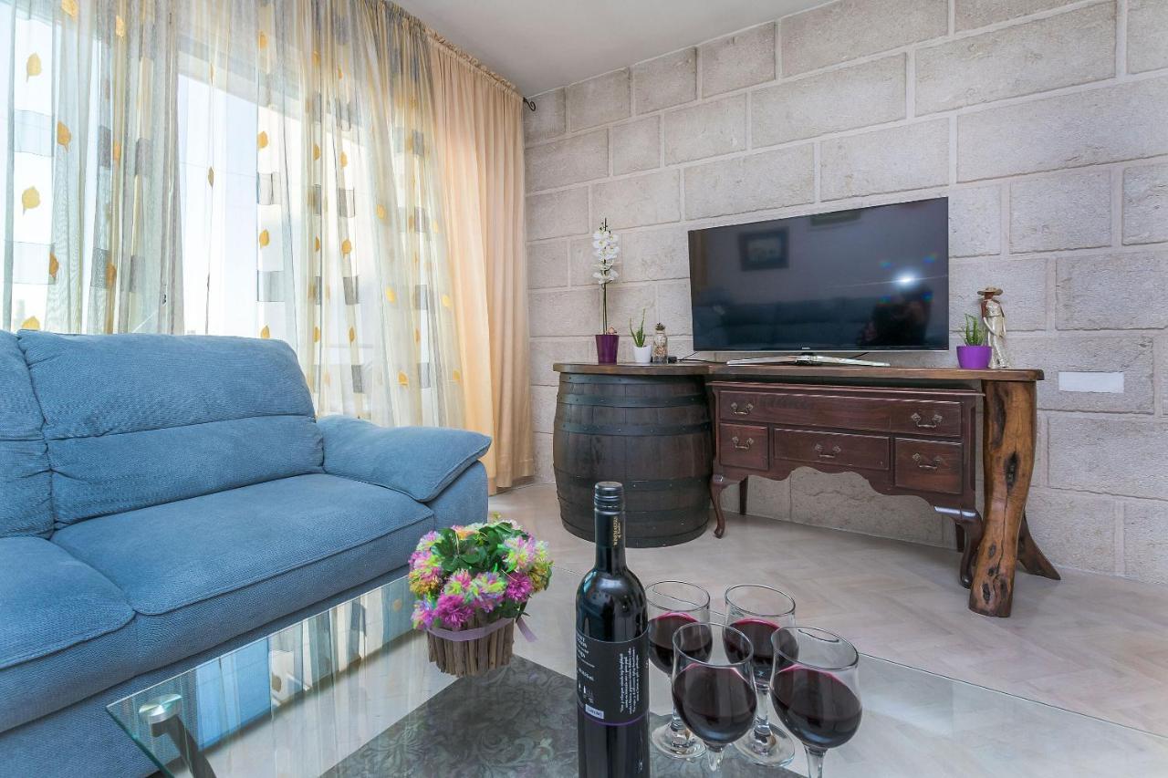 Apartments Miljenko Makarska Eksteriør billede